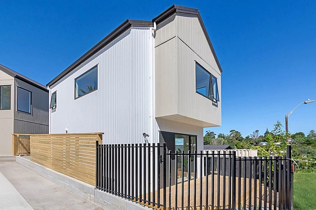 11 Glenfinn Place, Massey, Waitakere City