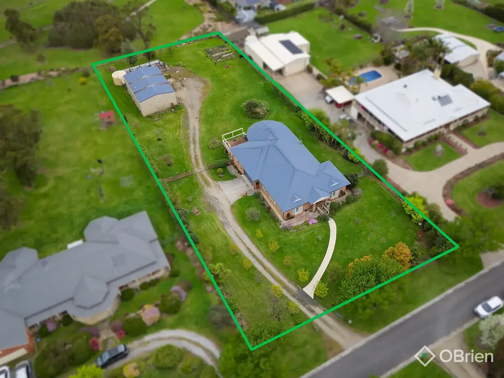 14 Silky Oak Court, Garfield, VIC 3814