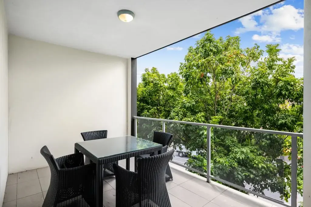 Located in the heart of Fortitude Valley being a stone throw away from New Farm, James Street