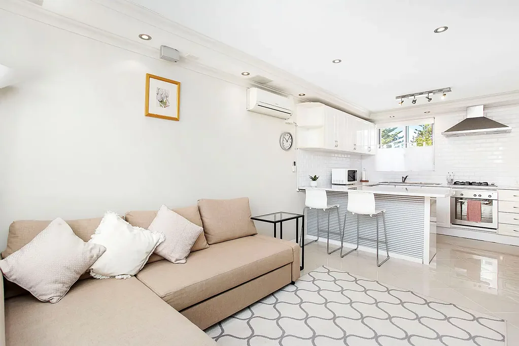 6 Month Lease - Fully Furnished Fantastic Renovated Apartment - A Must See!!