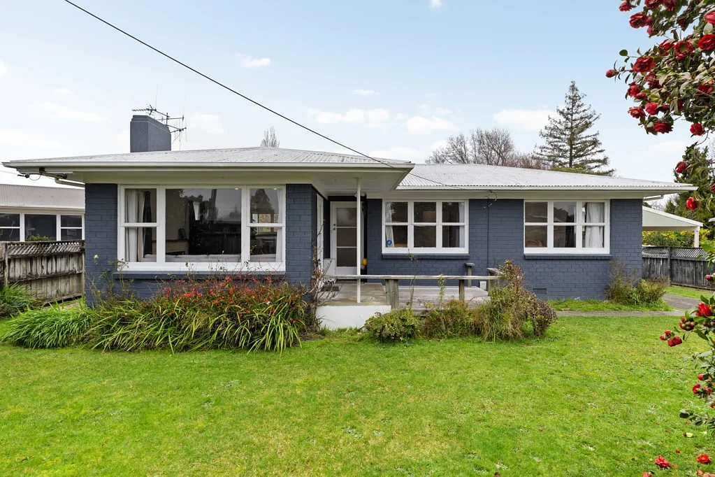 Chartwell 3 Bedroom Where location counts!