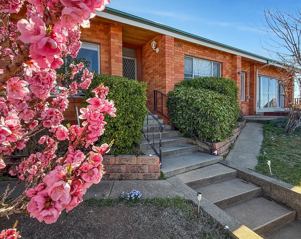 19 Bligh Street, Cooma, NSW 2630