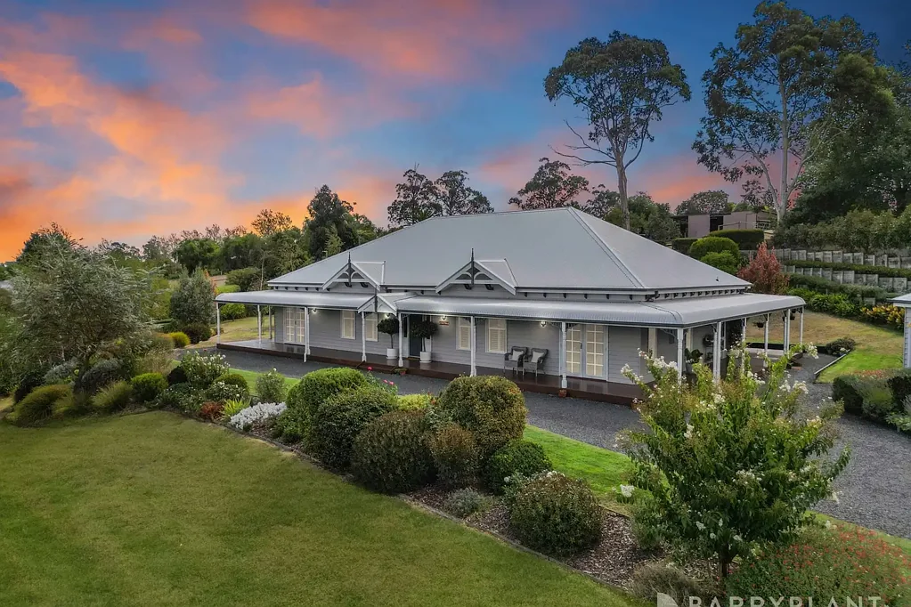26 Bunjil Drive, Drouin, VIC 3818