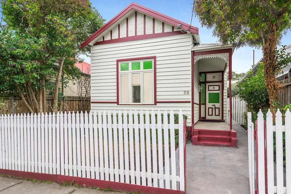 Light-Filled Edwardian with North-Facing Living and Unbeatable Convenience