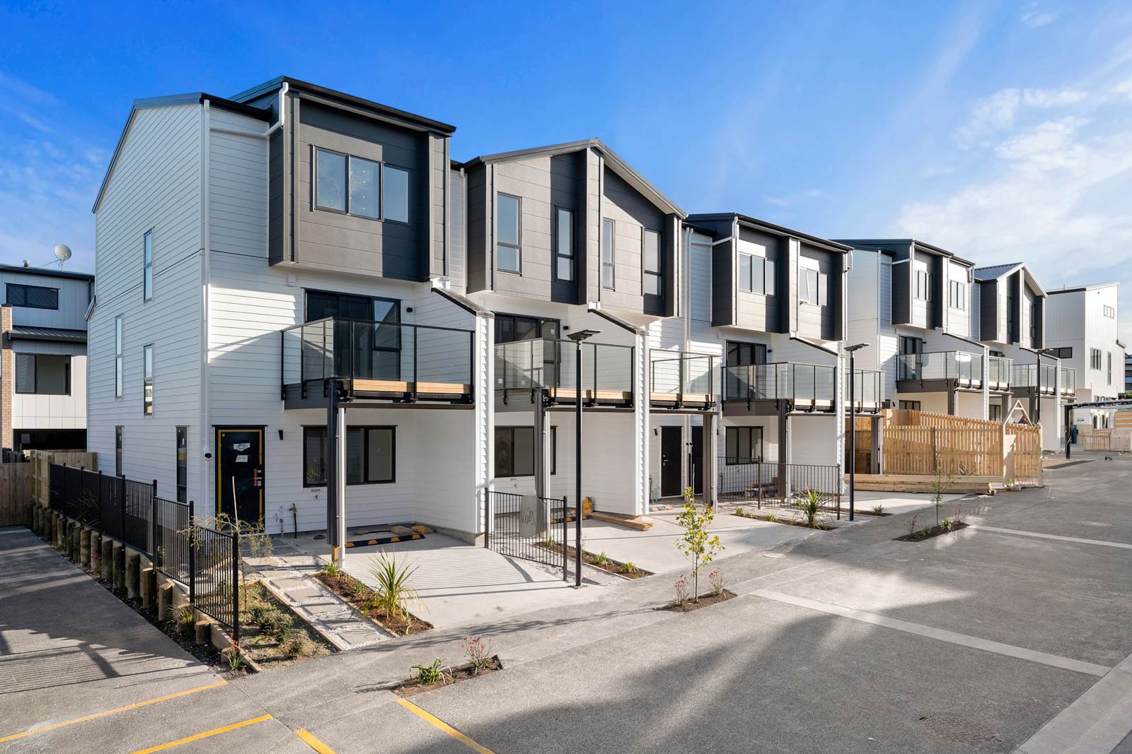 9 Dotterel Place, Westgate, Auckland - Waitakere, 3 ਕਮਰੇ, 0 ਬਾਥਰੂਮ, Townhouse