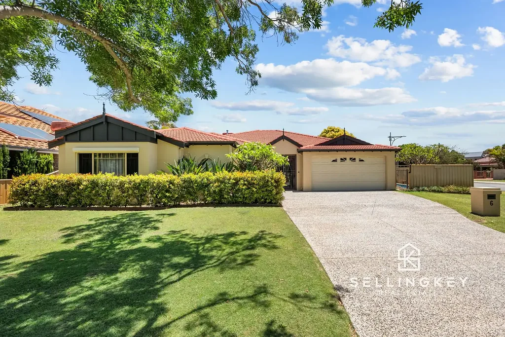 6 CENTRAL PARK AVENUE, Canning Vale, WA 6155