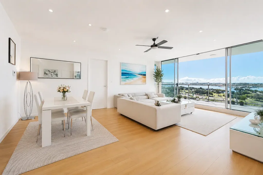 Southport 2部屋 Sprawling Mid Floor Apartment With Stunning Outlook