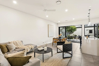 2/93 Harbour Boulevard, Shell Cove, NSW 2529, 4 chambres, 3 salles de bain, Townhouse