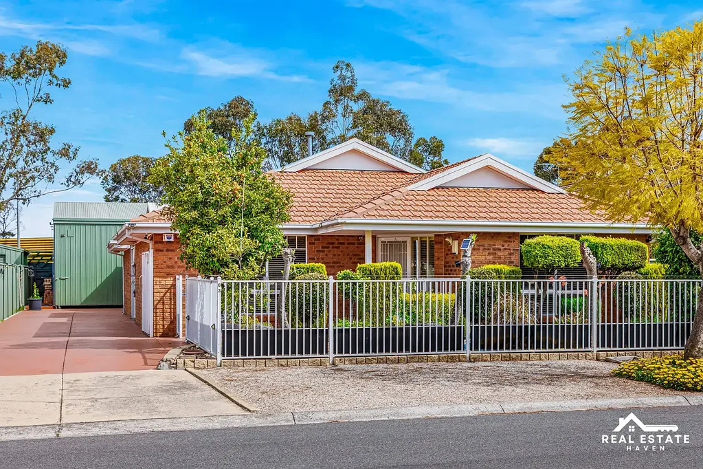 63 Diosma Avenue, Sunshine West, VIC 3020