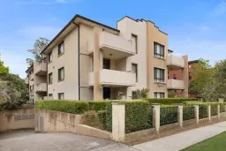 8/166-168 Bridge Road, Westmead