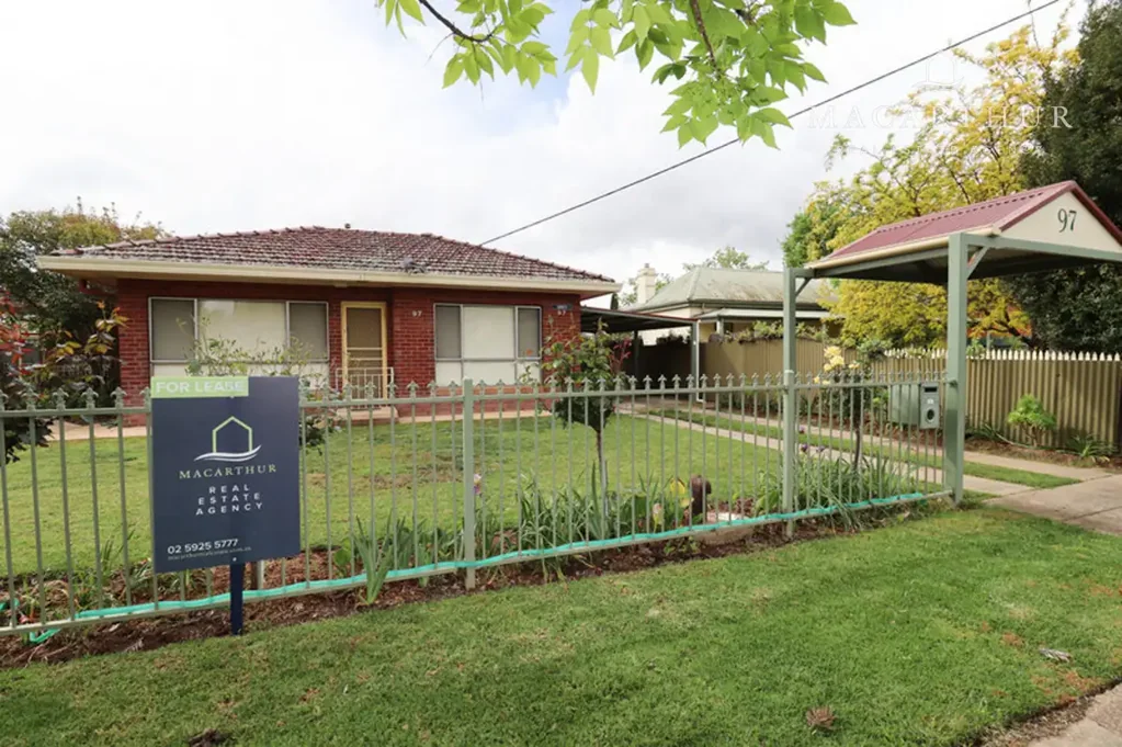 Central, Spacious and Fully Furnished