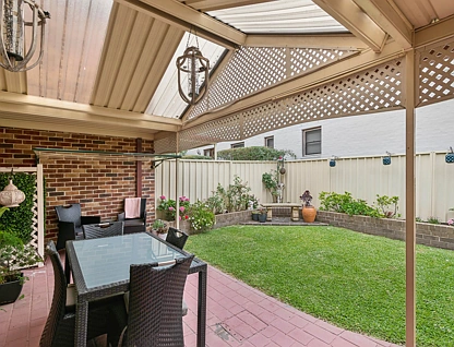 2/1 Rosetta Close, North Richmond, Outer Western Sydney, 3 침실, 2 욕실, Apartment