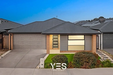 Clyde North 4房  STYLISH LIVING IN THE HEART OF DELARAY ESTATE