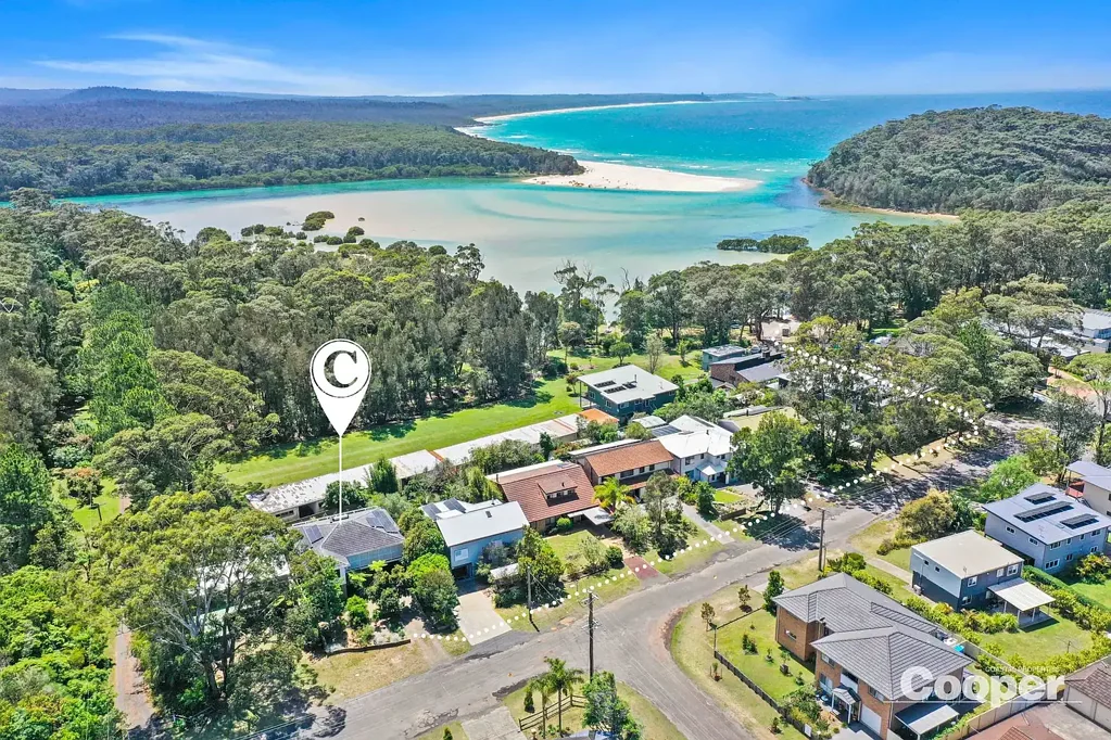Narrawallee 4 Bedroom Renovated Narrawallee Retreat