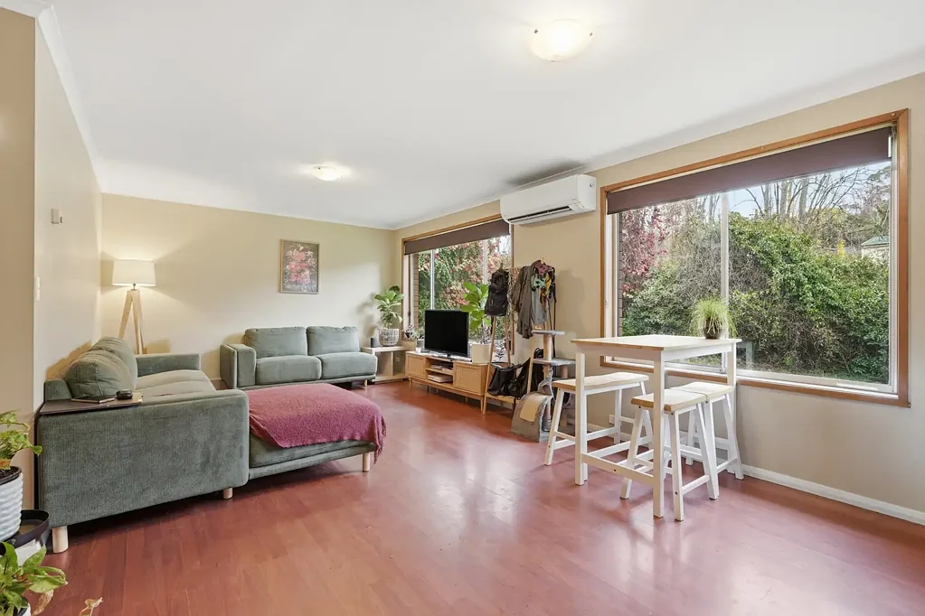 Convenient & Low-Maintenance Living in Lenah Valley
