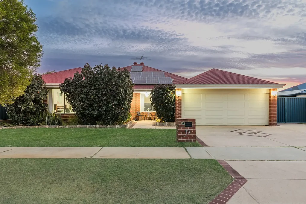 15 Vanilla Bend, Byford, WA 6122