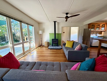 24 Lorenzen Bay Road, Raglan, Waikato, 3房, 1浴, 整租独立别墅