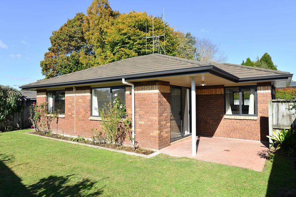 Huntington 2房  Solid Brick, Freehold Living in Prime Location