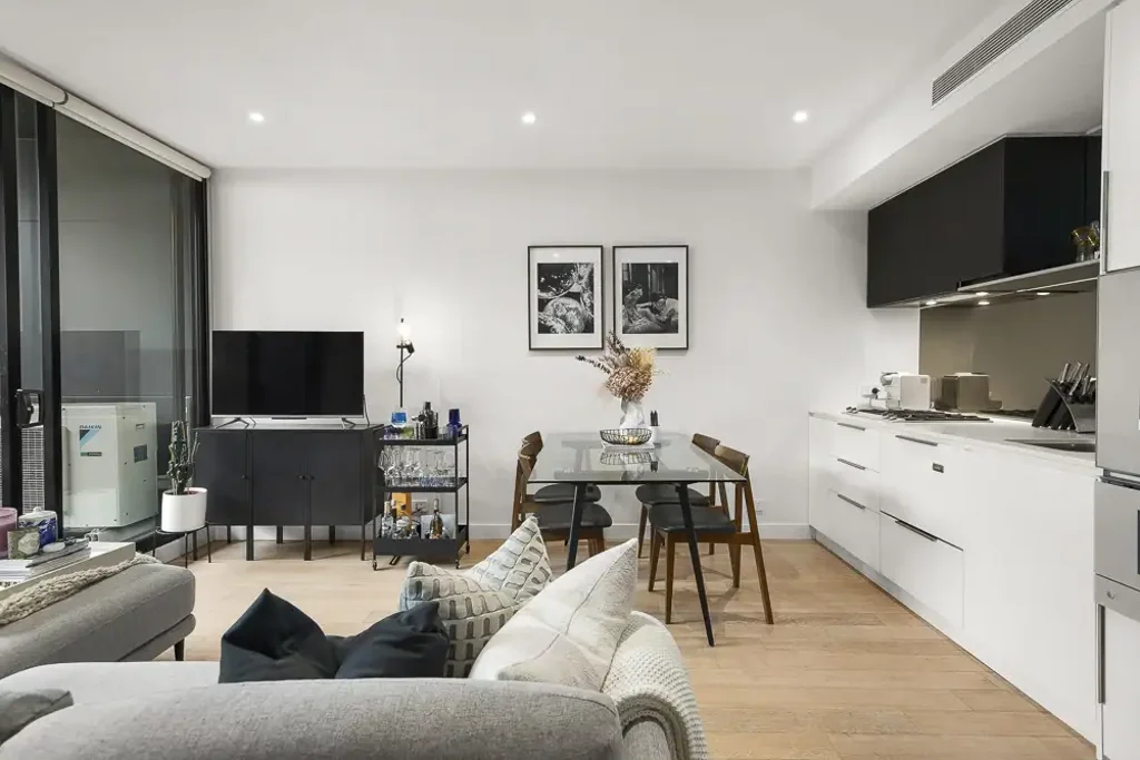 Modern Living in the Heart of South Yarra.