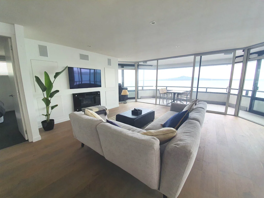 Elevated Luxury Apartment with Sea Views