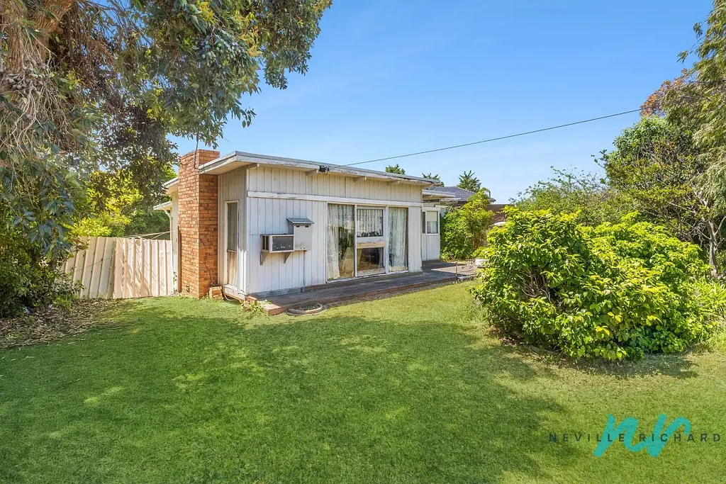 38 Harvey Road, St Leonards, VIC 3223