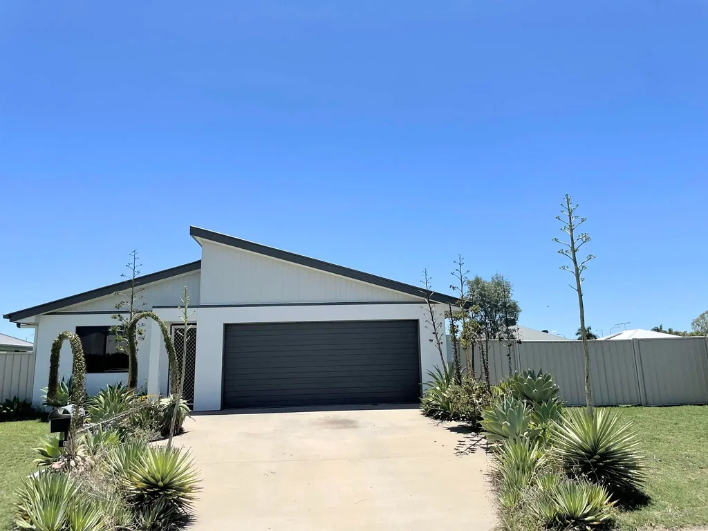 15 Easton Street, Emerald, QLD 4720