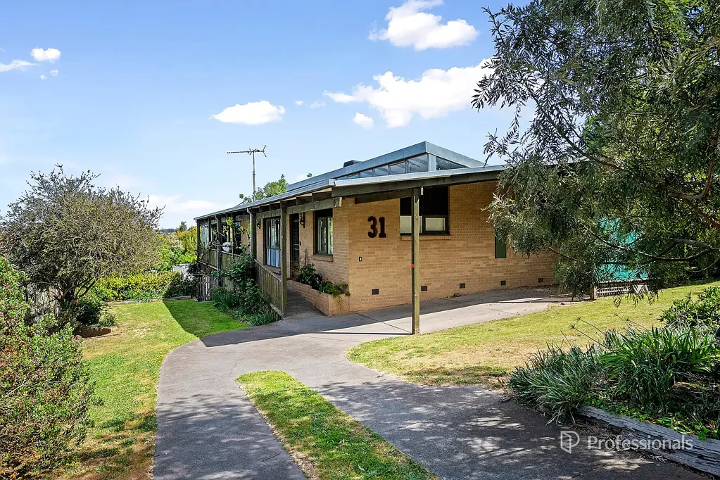 31 Kennedy Street, Maryborough, VIC 3465