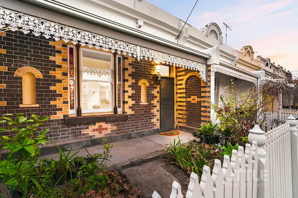 Collingwood 2Kwarto L+W x SWA House: New Design for Living