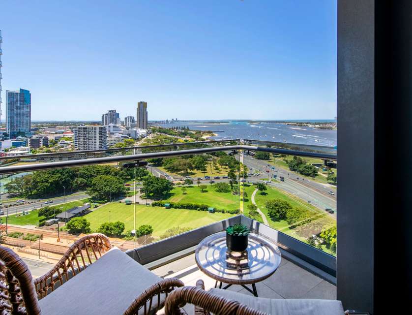 1803/2 Como Crescent, Southport, QLD 4215, 1 Bedrooms, 1 Bathrooms, Apartment
