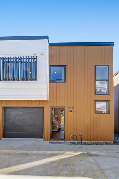 Address Withheld, Massey, Waitakere City, 3 Bedrooms, 2 Bathrooms, Townhouse