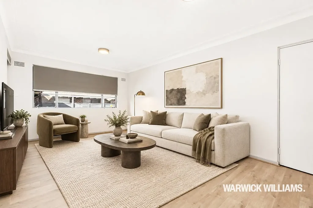 SLEEK TWO BEDROOM APARTMENT WITH PARKING