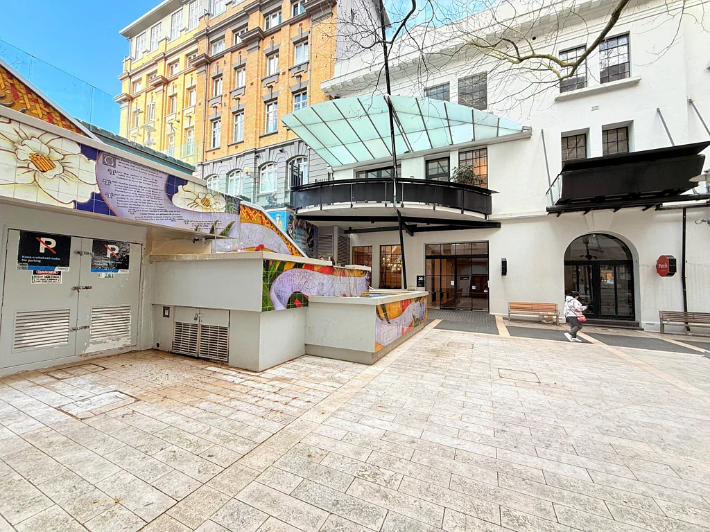 Auckland Central BREATHTAKING CHARACTER OFFICE