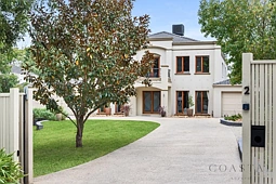 2 Jacksons Road, Mount Eliza