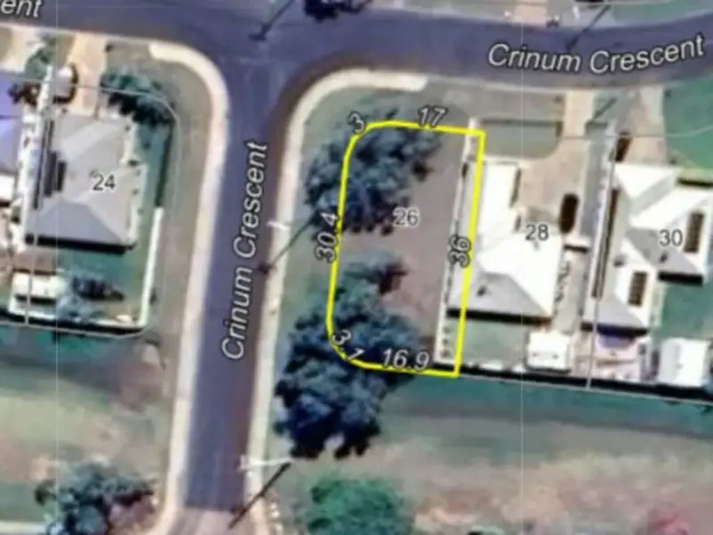 26 Crinum Crescent, Emerald, QLD 4720