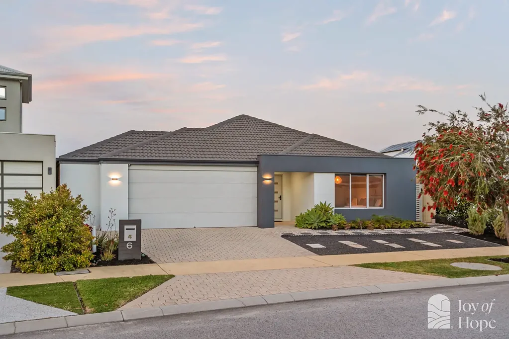 Burns Beach 4Kwarto SEAMLESS ASSIMILATION