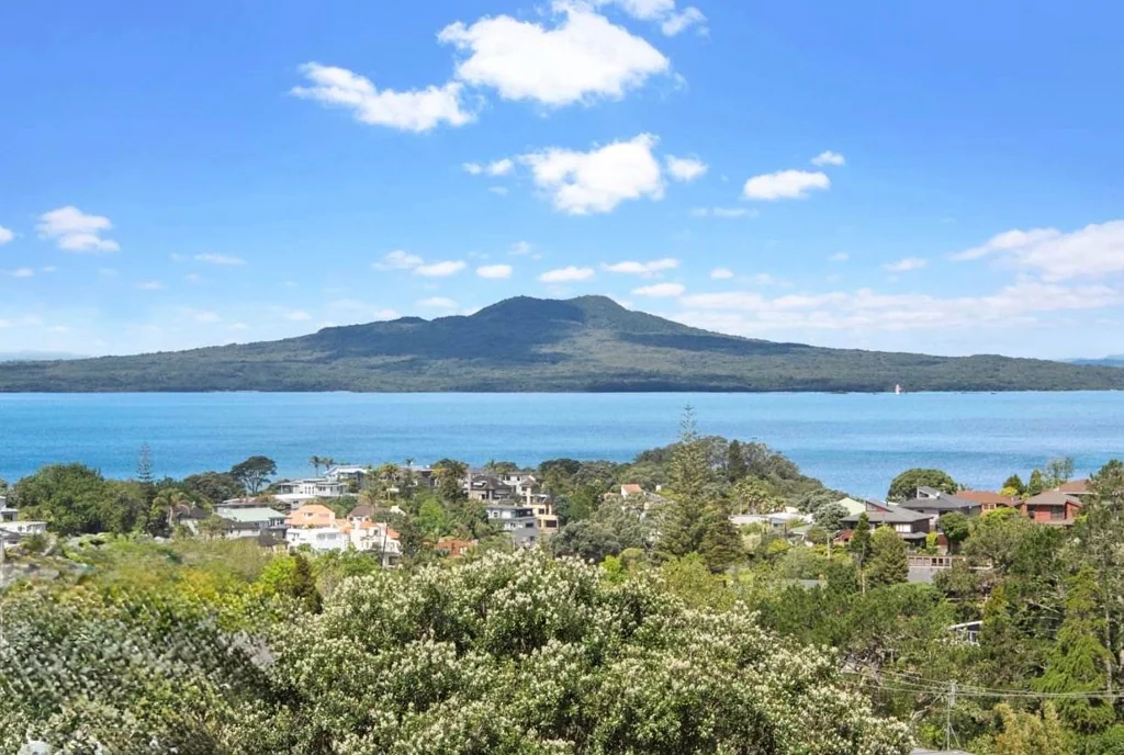 Castor Bay Uninterrupted Sea Views section