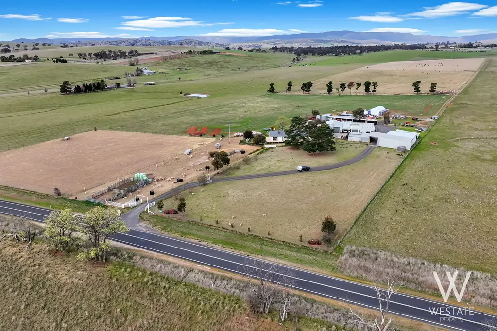 Laffing Waters 7 Slaapkamer "KEIRA" - ELITE ACREAGE, ENDLESS OPPORTUNITY