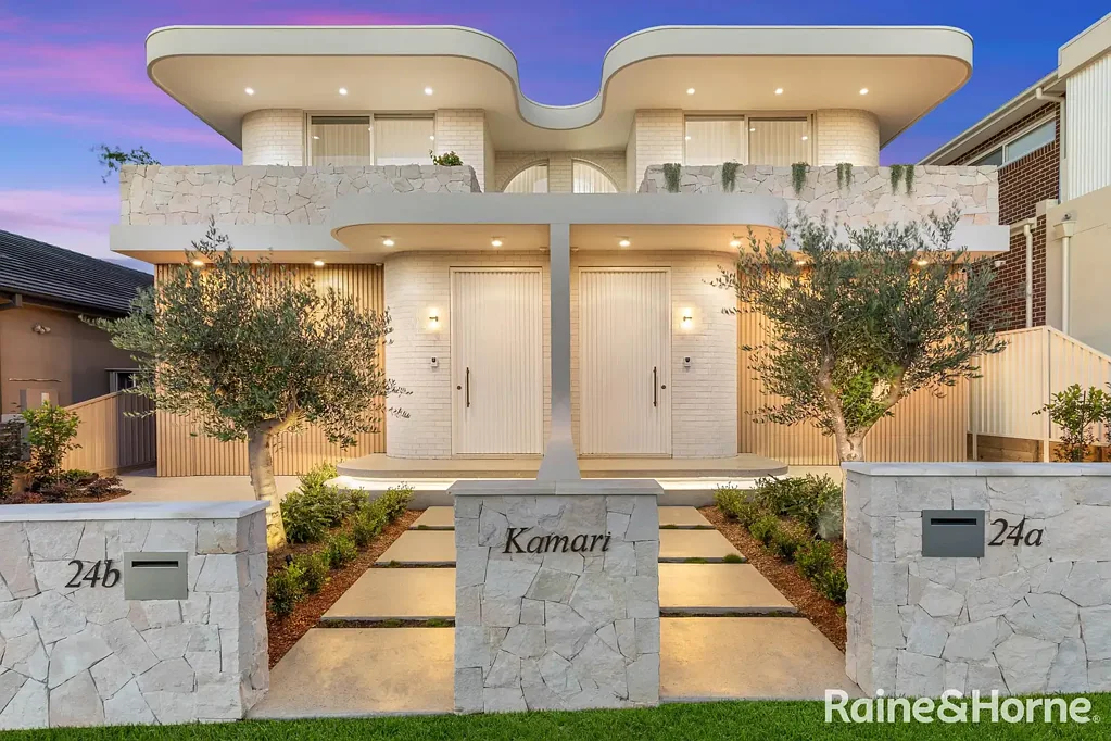 Kingsgrove 5 Bedroom Luxury Redefined - Brand New Masterpiece "Kamari"
