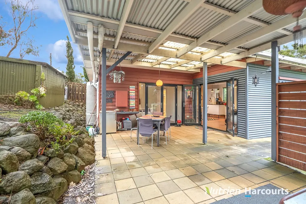 Port Campbell 2 Slaapkamer COASTAL OPPORTUNITY IN THE HEART OF PORT CAMPBELL