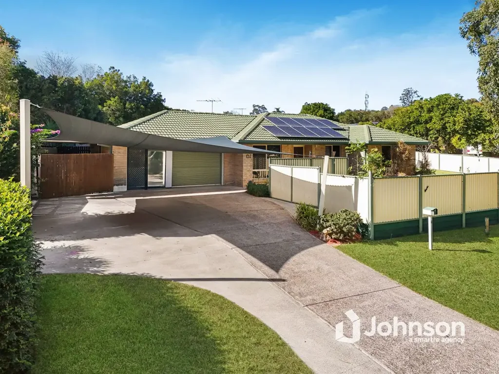 Collingwood Park 3Phòng ngủ PEACEFUL FAMILY LIVING ON A GENEROUS 801SQM CORNER BLOCK