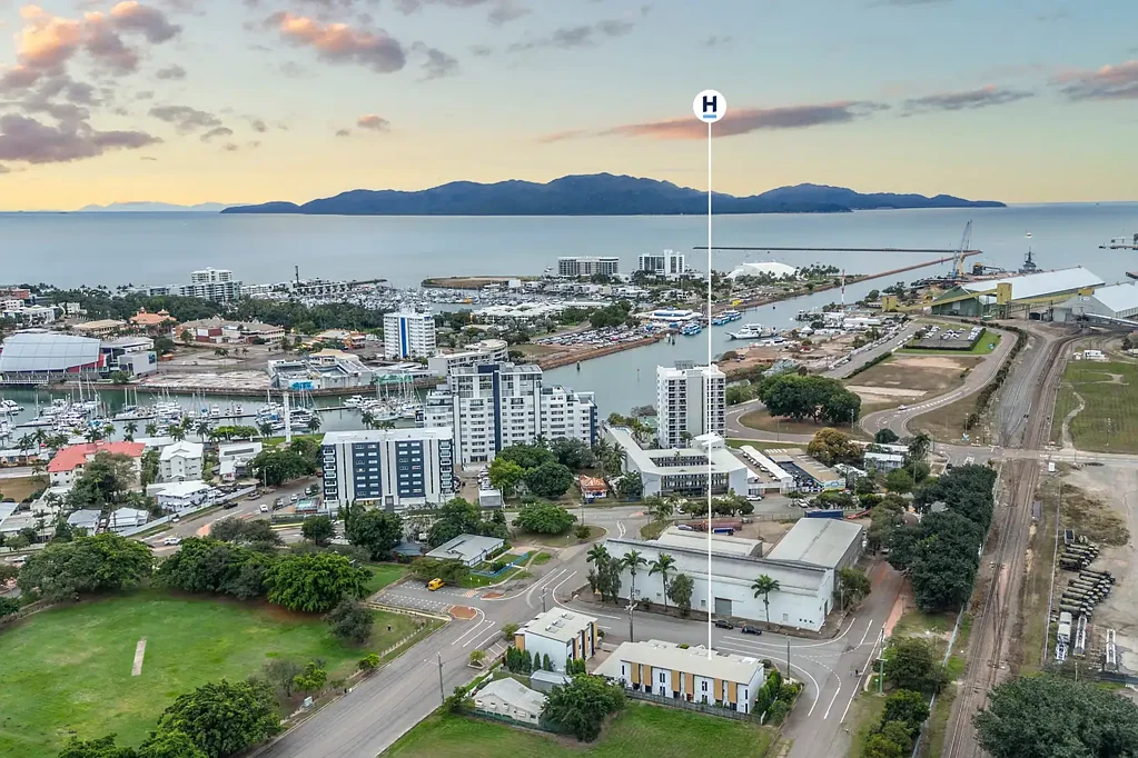 South Townsville 2 Bedroom Inner-city living at its finest!!