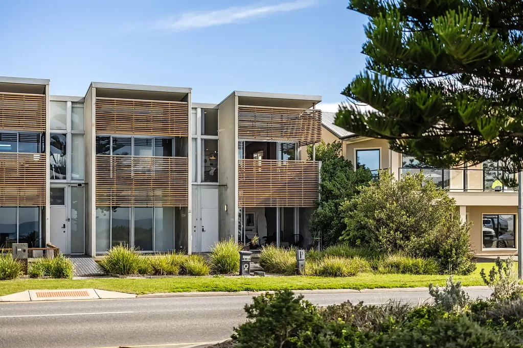 Encounter Bay 3ਬੈੱਡਰੂਮ Urban Industrial style & sunsets from a seafront encounter to envy