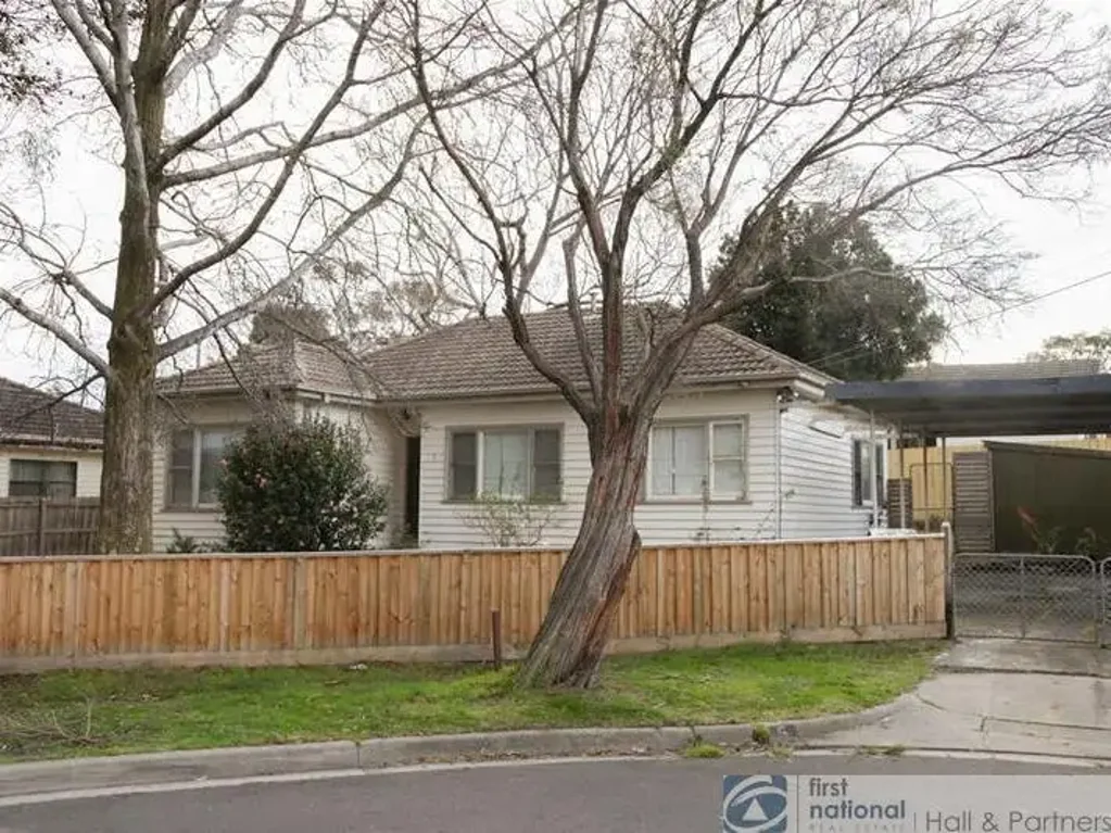 LOVELY FAMILY HOME