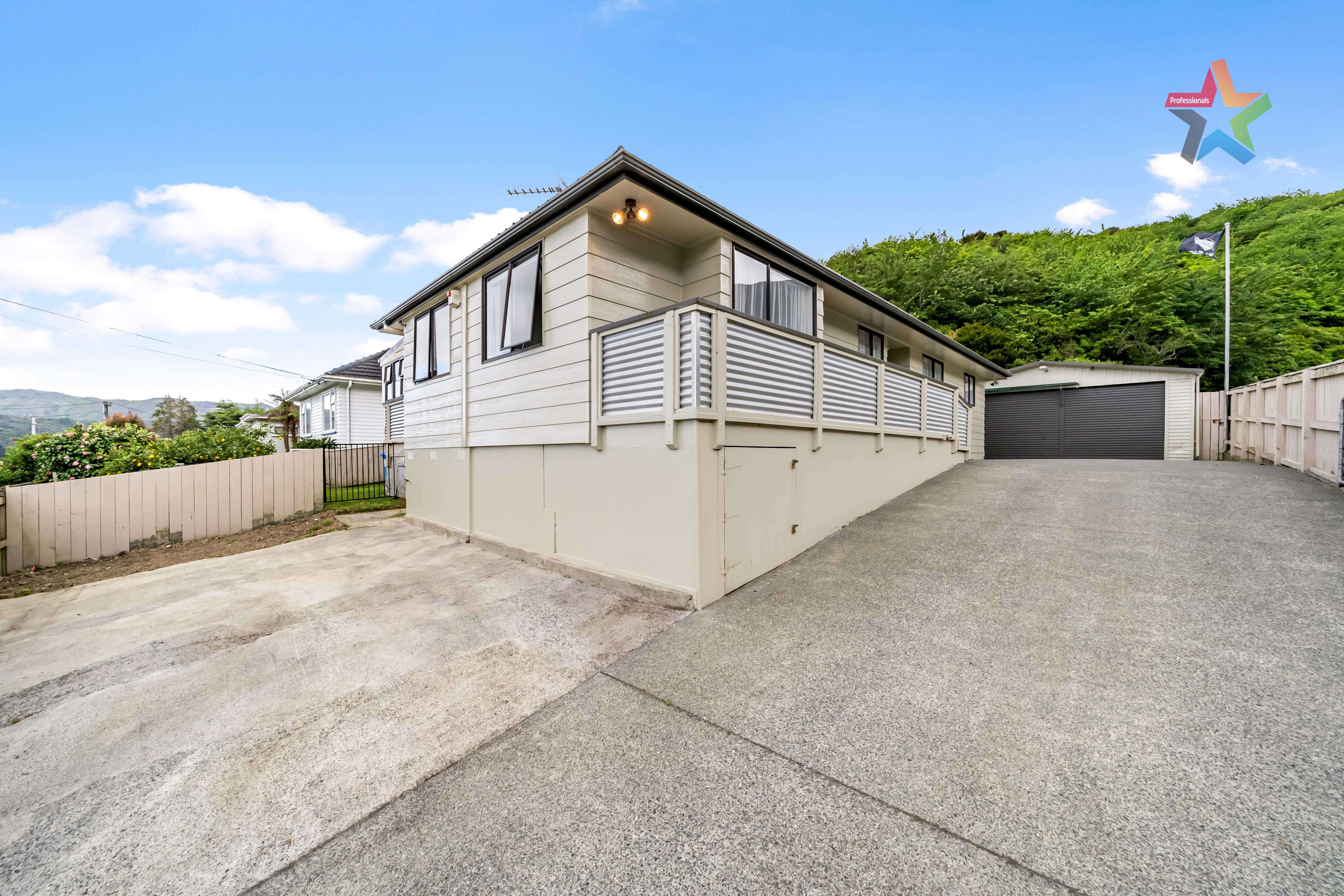 37 Castlerea Street, Wainuiomata