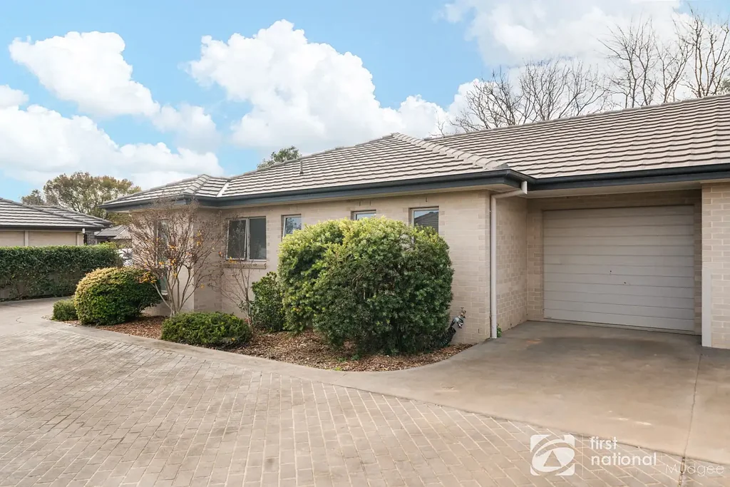 THREE BEDROOM EXECUTIVE VILLA