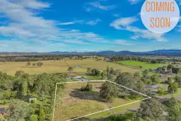 24 STEELES CREEK RD, Yarravel