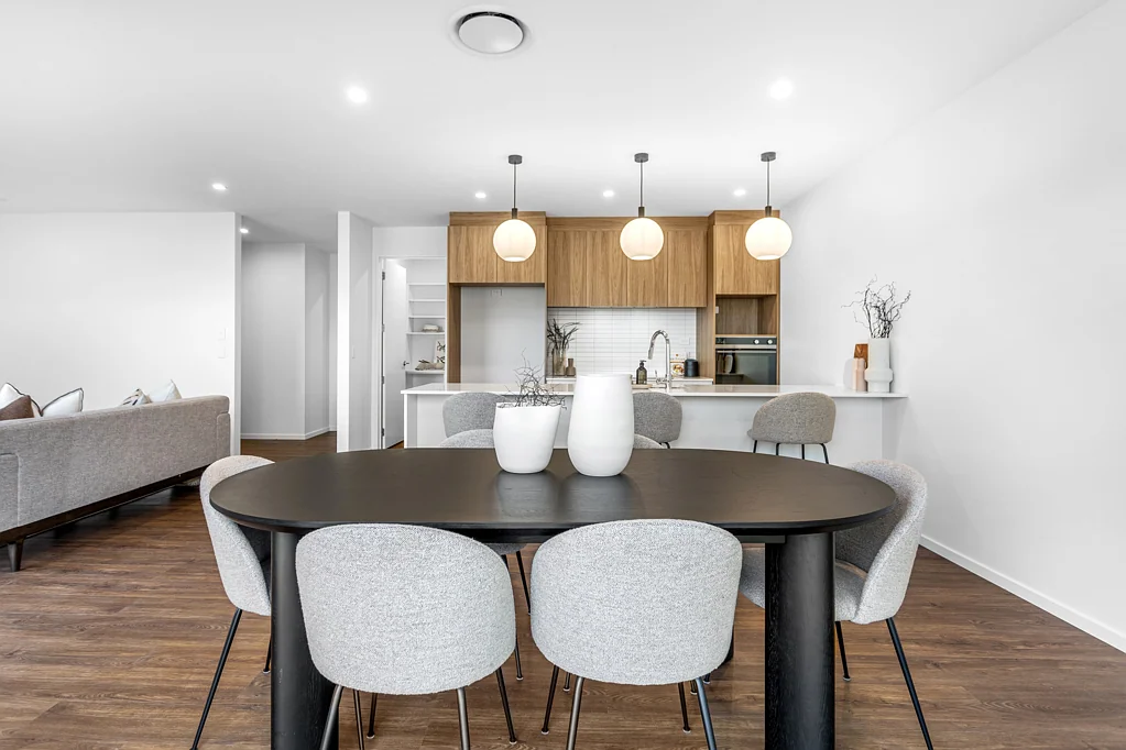Lincoln 4 Bedroom Premium family home in a premium location