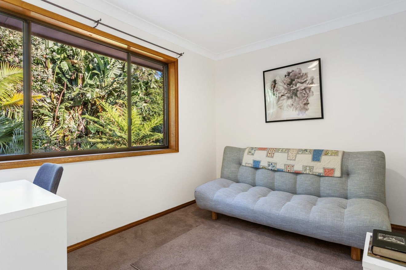 16 SPRIGG PL, MOUNT COLAH NSW 2079, 0部屋, 0バスルーム, House