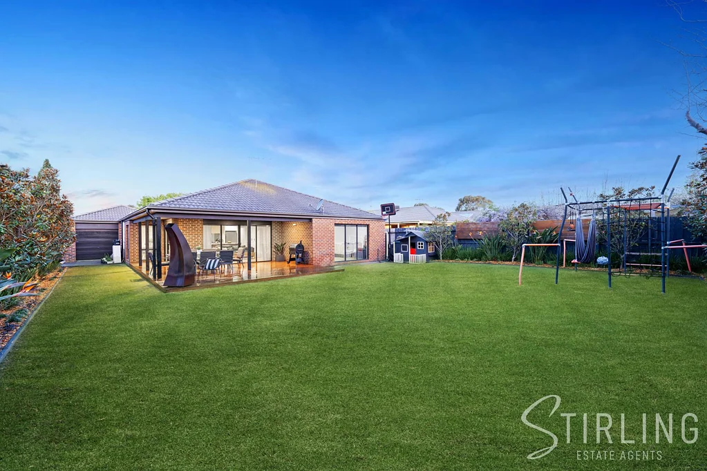 27 Elisa Place, Hastings, VIC 3915