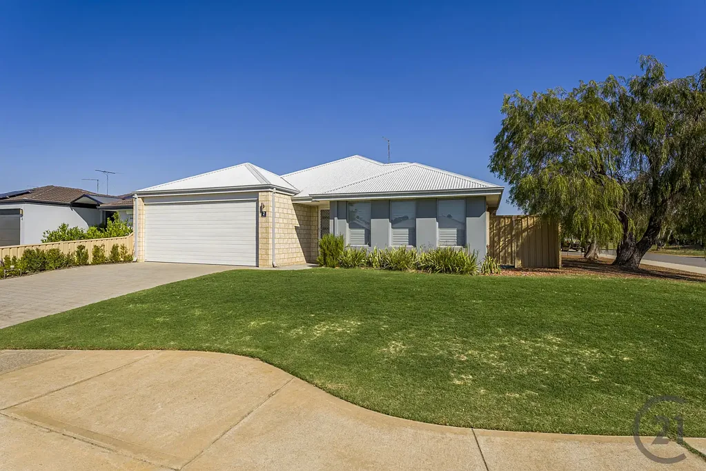 2 Hay Entrance, Pinjarra, WA 6208